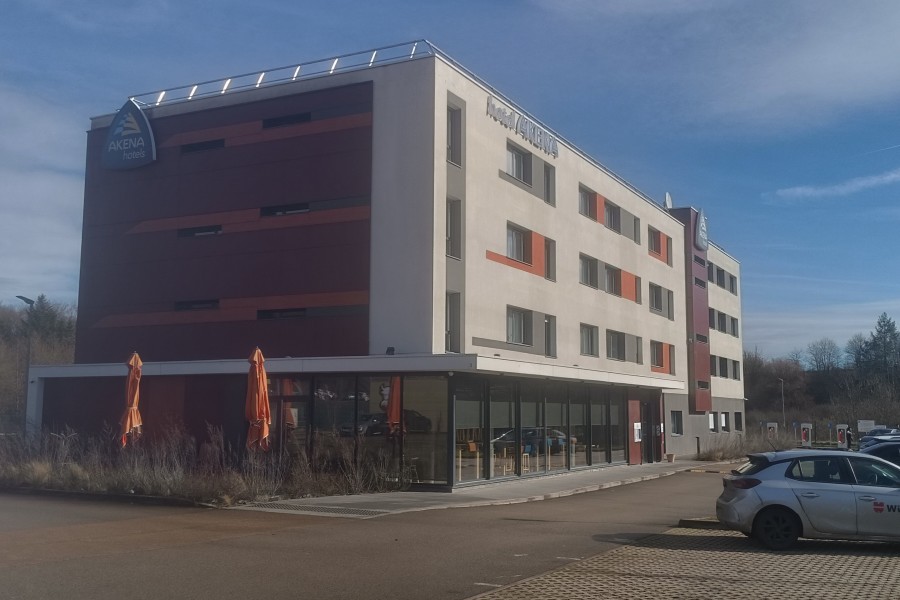 Construction de l'hÃ´tel / restaurant AKENA